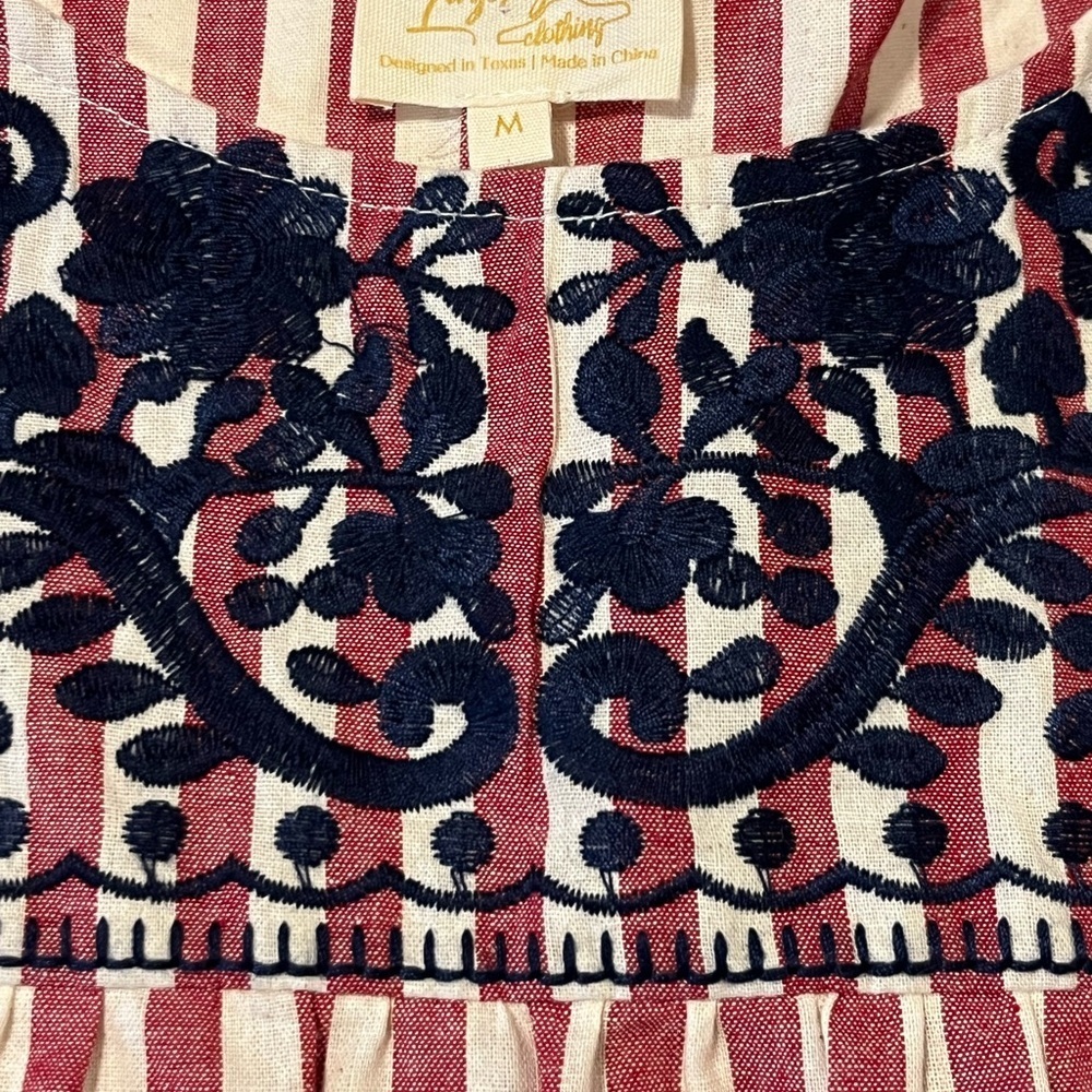 Layerz Clothing Embroidered Boho Peasant Top – Medium – Cottagecore, Bohemian - Picture 5 of 7